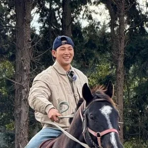 백호의 최신 사진