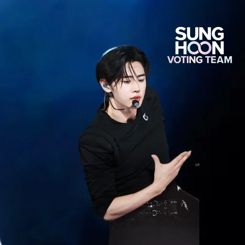 Foto aktivitas terbaru Sunghoon (ENHYPEN)