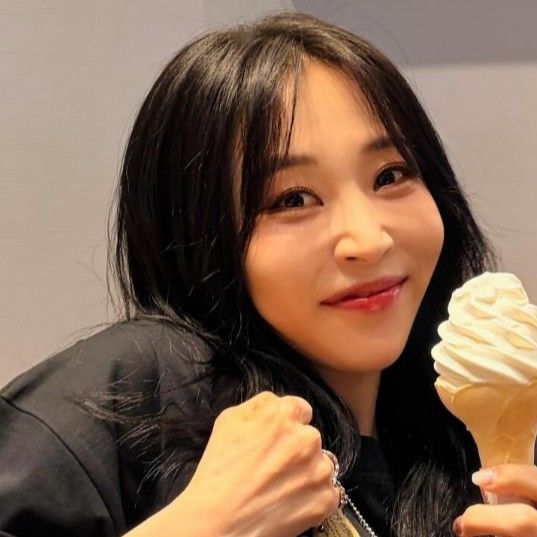 Latest photo of Moonbyul (MAMAMOO)
