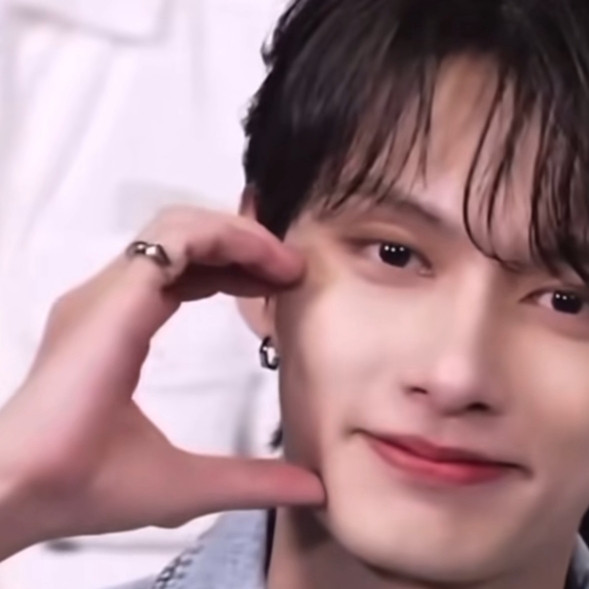 A moment captured by Jun (SEVENTEEN)'s fan