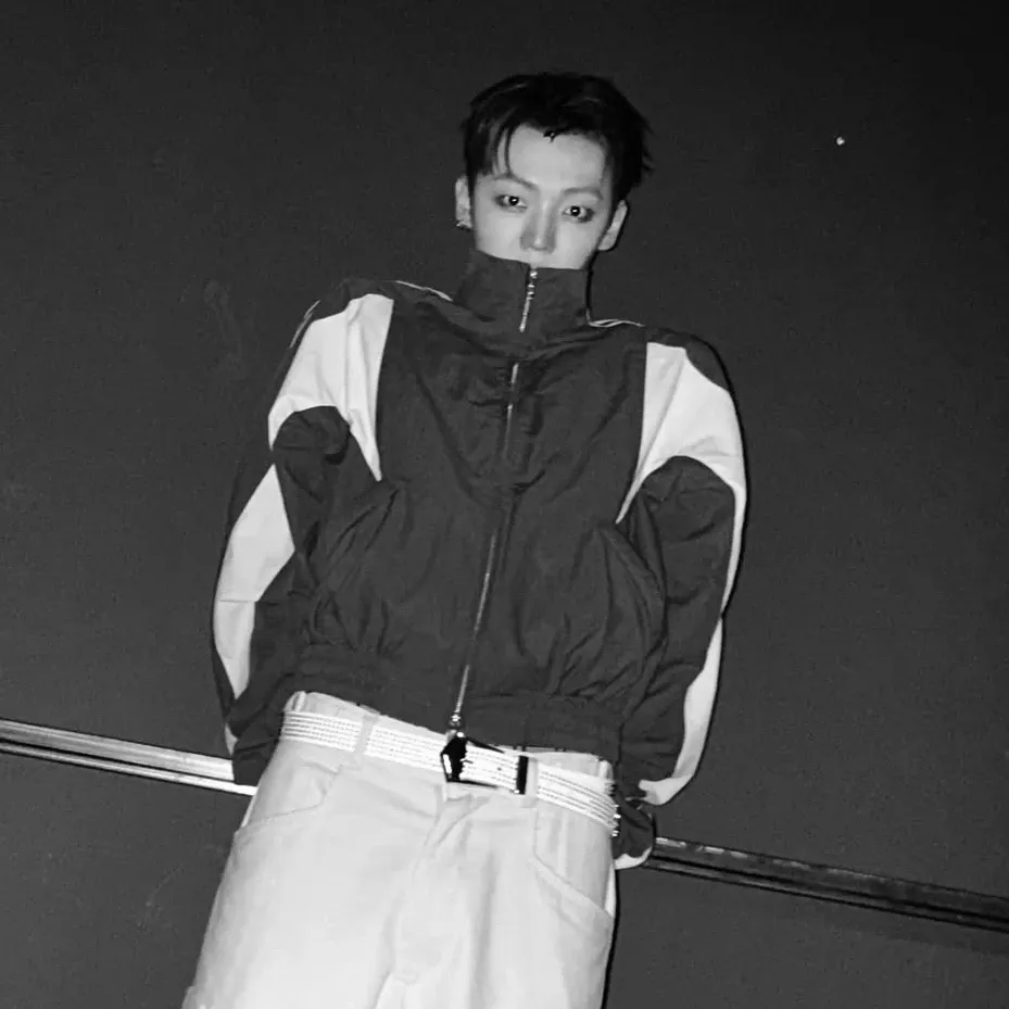 Latest photo of Chan (A.C.E)