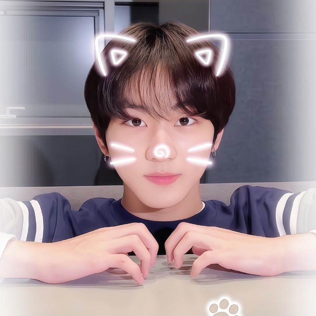 Recent activity shot of Jungwon (ENHYPEN)