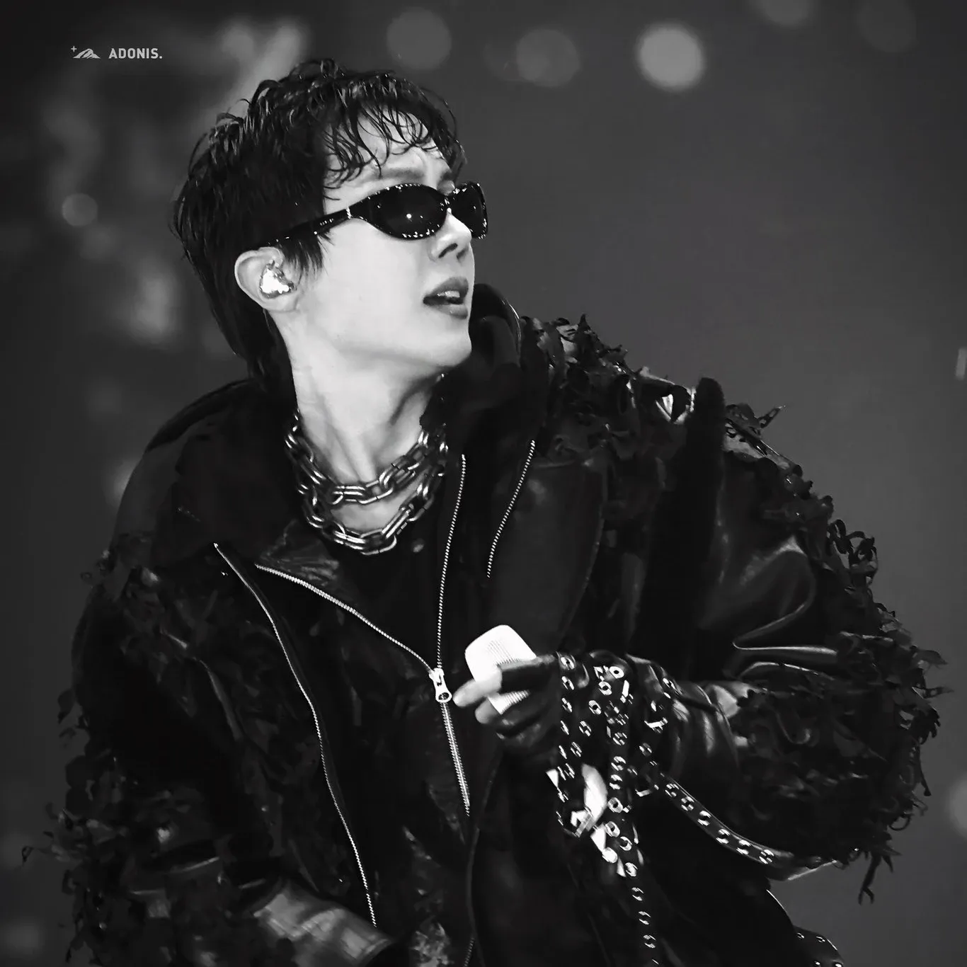 Momen yang diabadikan oleh penggemar j-hope (BTS)