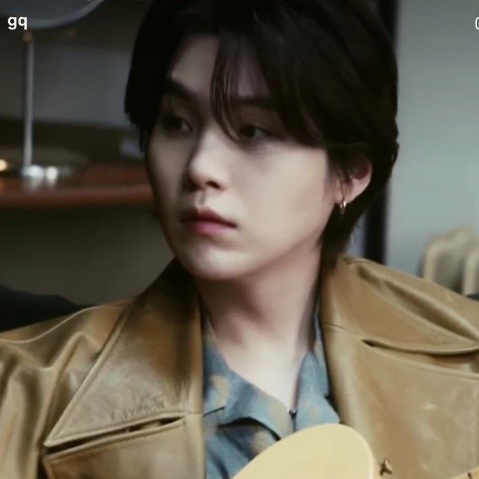 SUGA (BTS)の舞台裏ショット