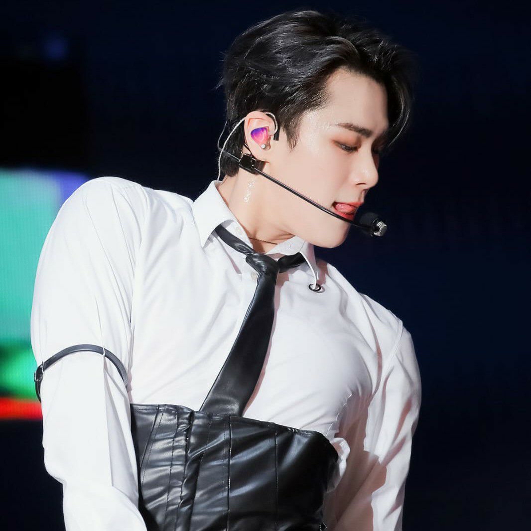 Behind-the-scenes cut of Moonbin (ASTRO)