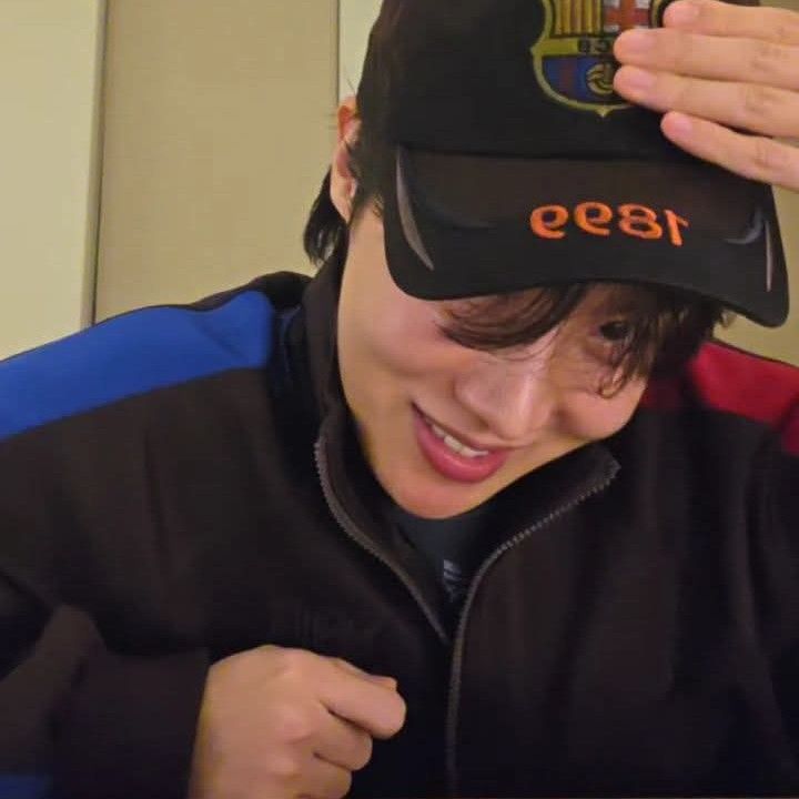 Behind-the-scenes cut of j-hope (BTS)