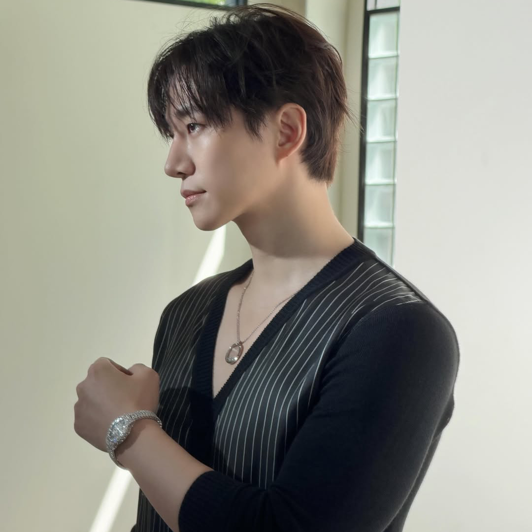 A moment captured by Junho (2PM)'s fan