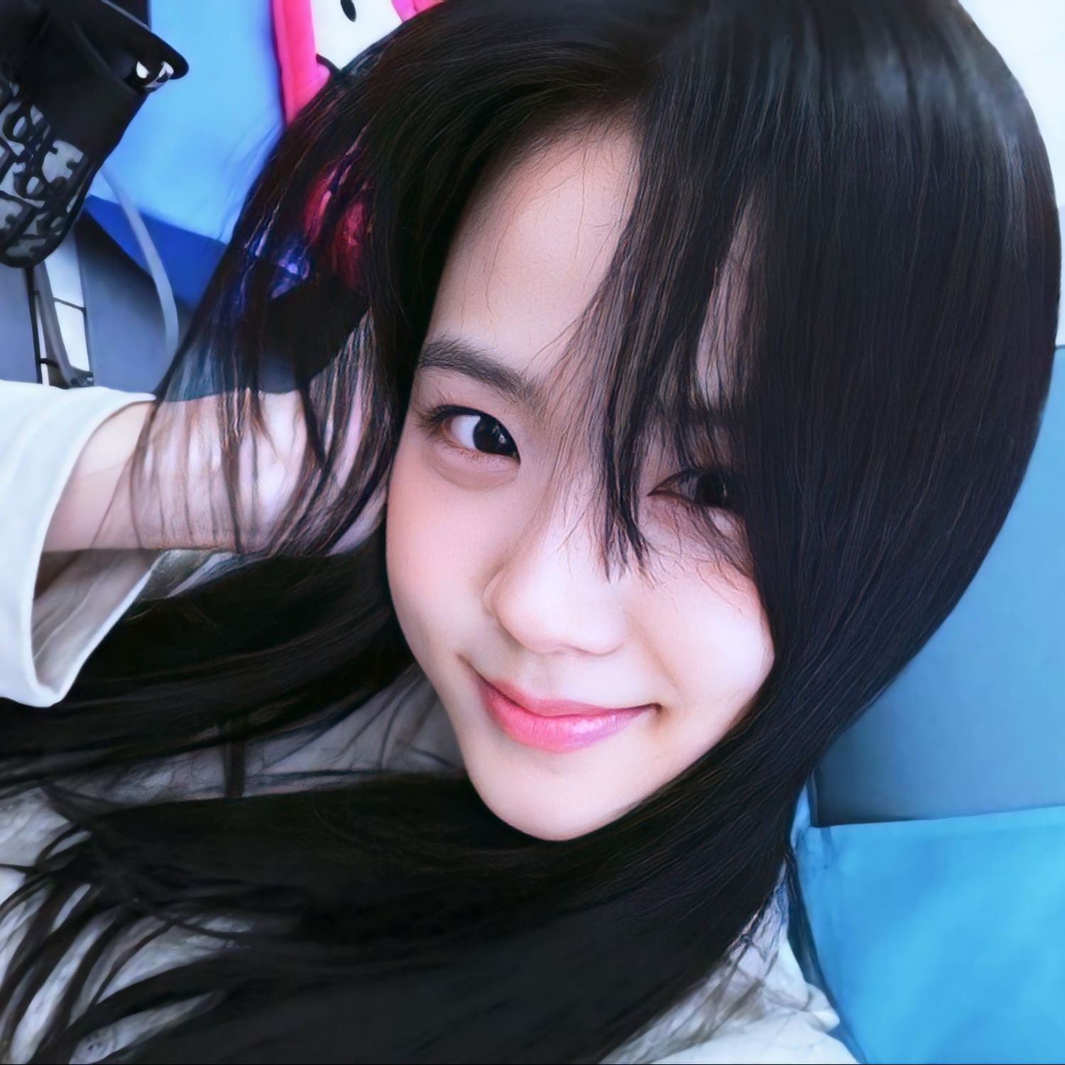 Latest photo of Jisoo (BLACKPINK)