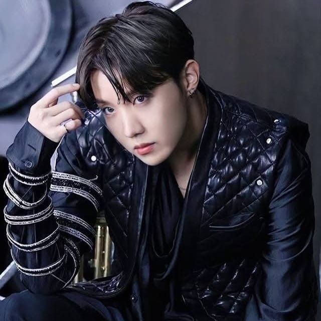 A moment captured by j-hope (BTS)'s fan