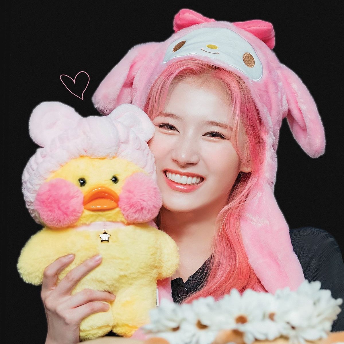 Sana (TWICE)的最新活动照片