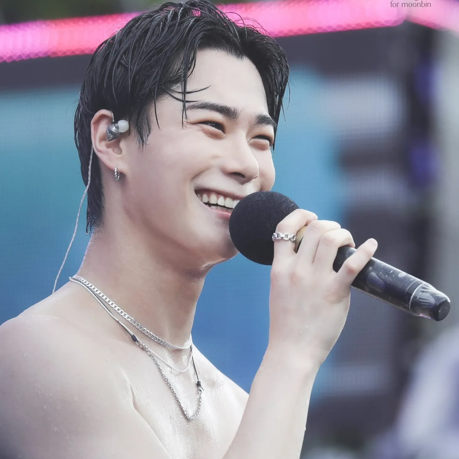 A moment captured by Moonbin (ASTRO)'s fan