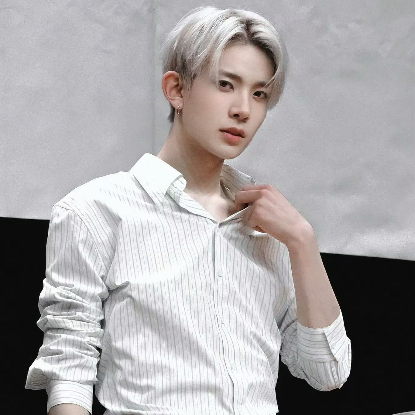 희승 (ENHYPEN)의 비하인드 컷