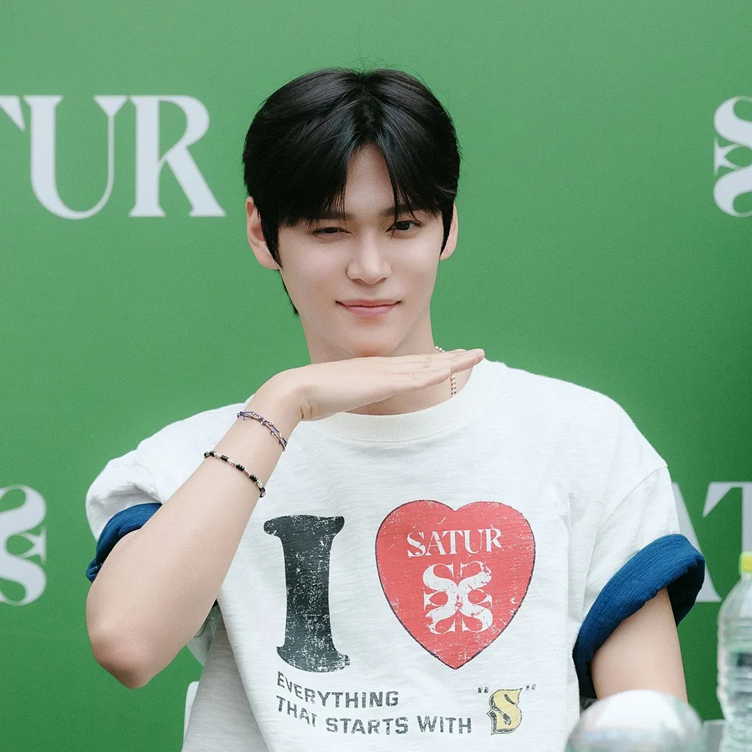 Recent activity shot of Eunseok (RIIZE)