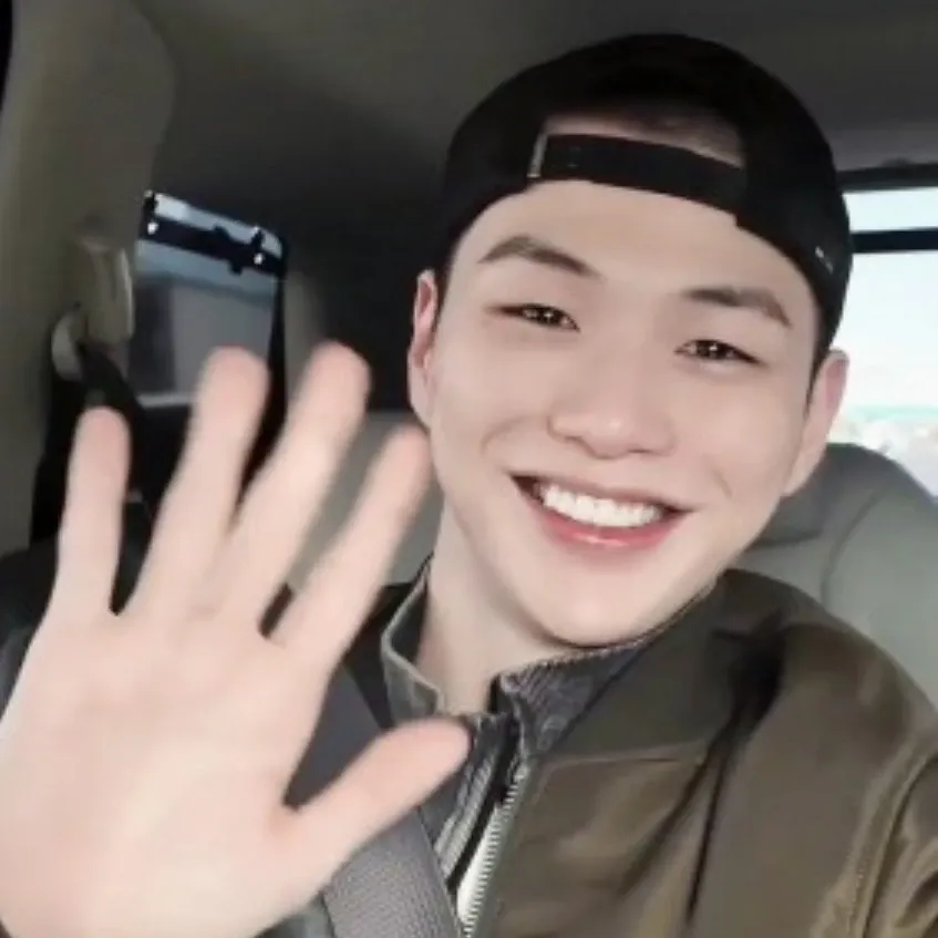 강다니엘의 비하인드 컷
