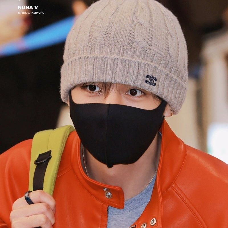 V (BTS)の舞台裏ショット