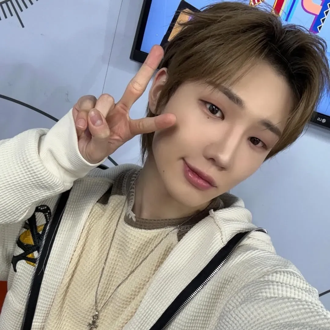 Latest photo of Junhyeok (TNX)