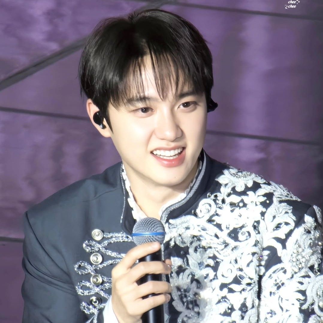Foto terbaru D.O. (EXO)
