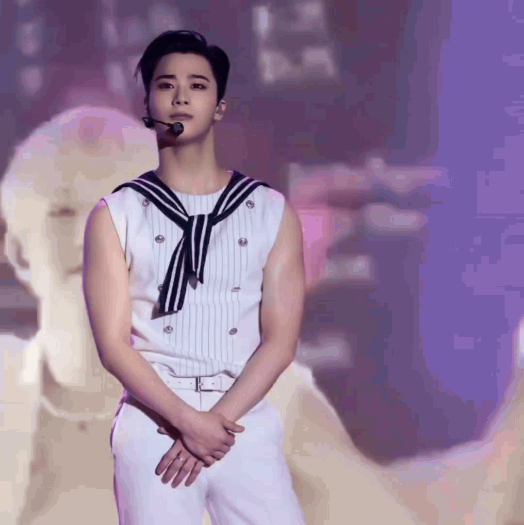 Behind-the-scenes cut of Moonbin (ASTRO)