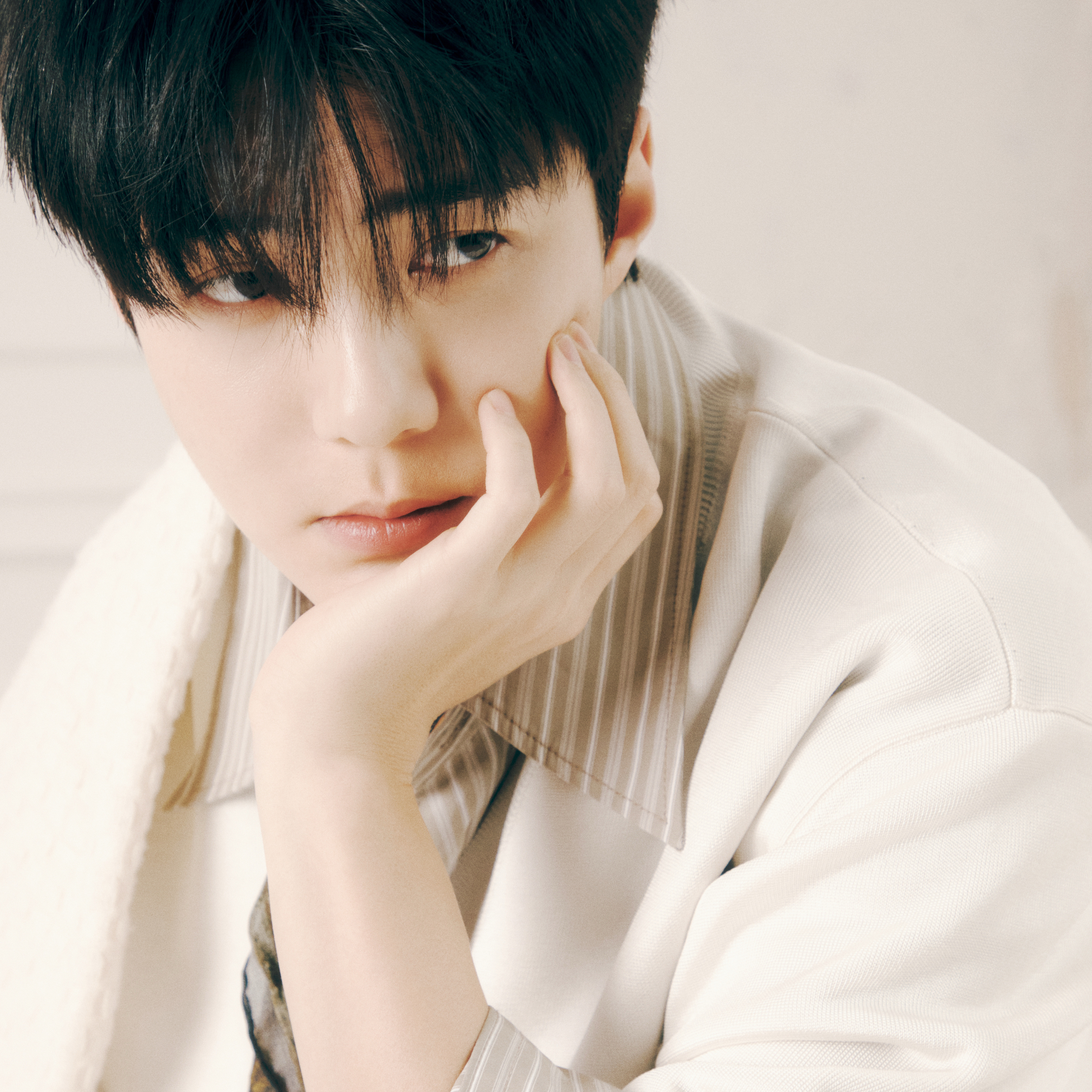 세훈 (EXO)의 비하인드 컷