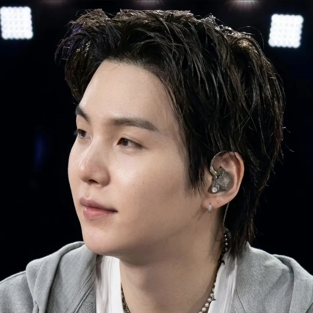 Momen yang diabadikan oleh penggemar SUGA (BTS)