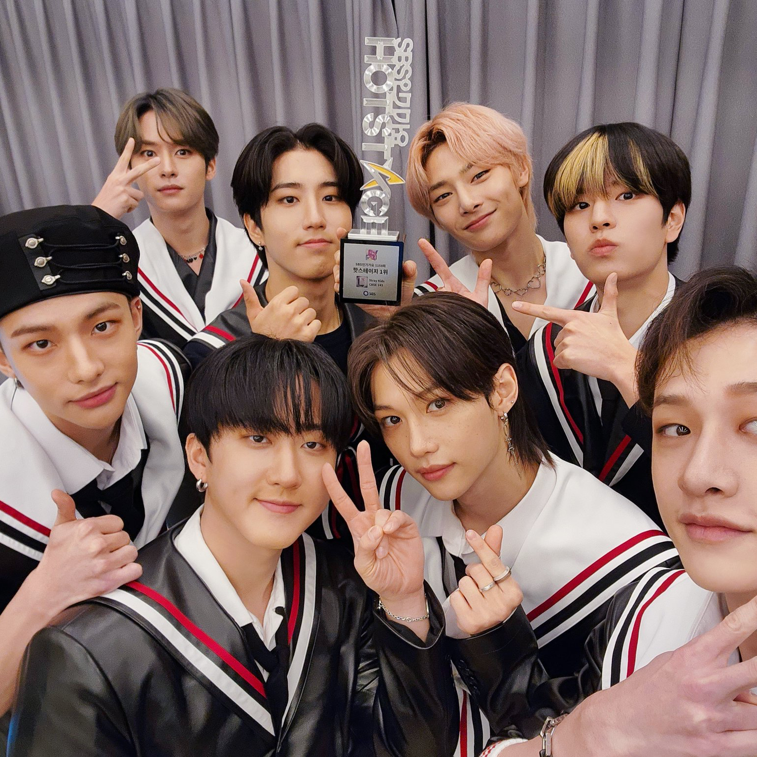 Stray Kids의 최신 사진