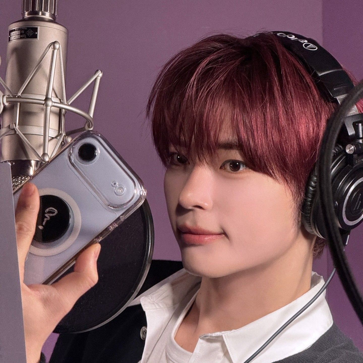 Latest photo of Sung Hanbin (ZEROBASEONE)