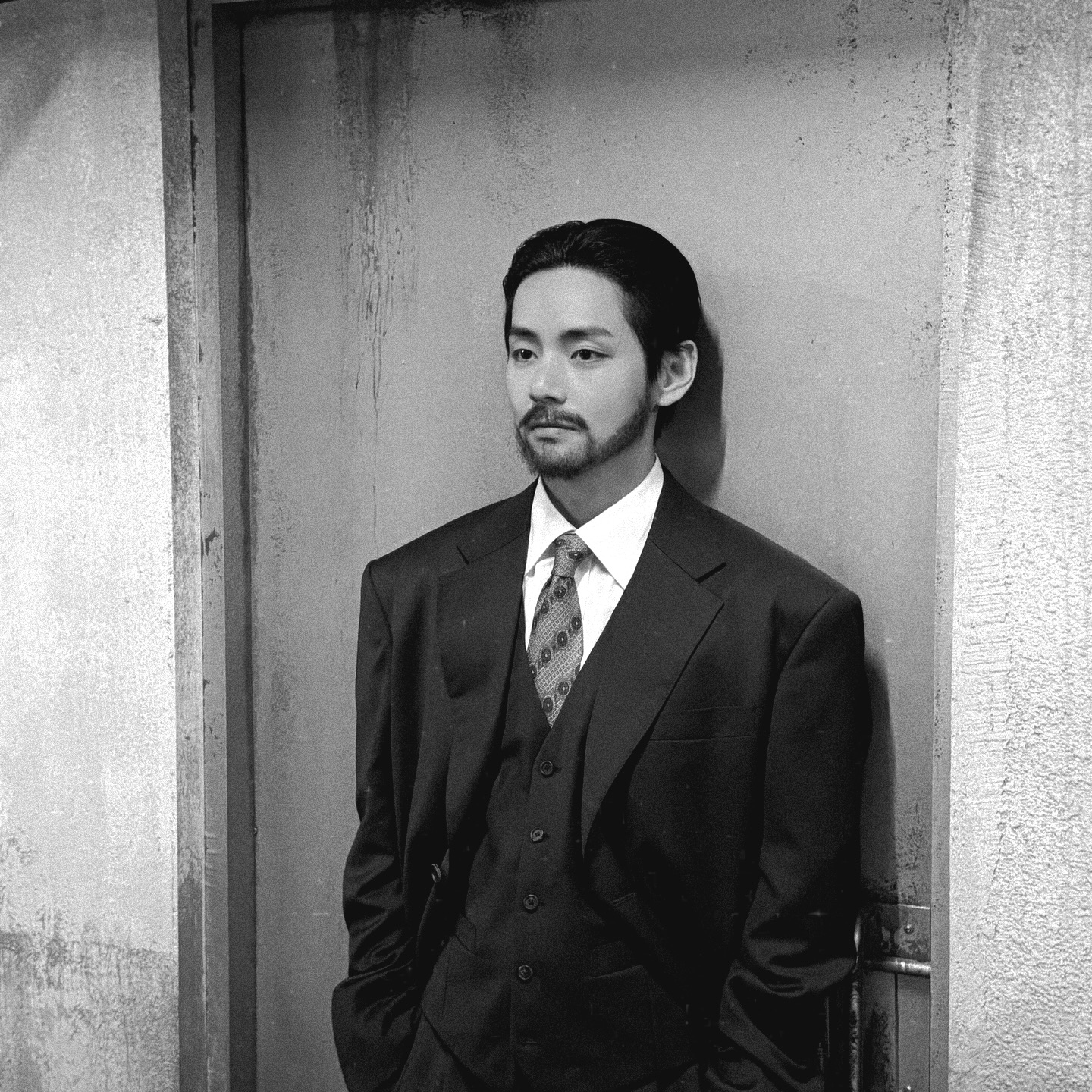 뷔 (방탄소년단)의 비하인드 컷