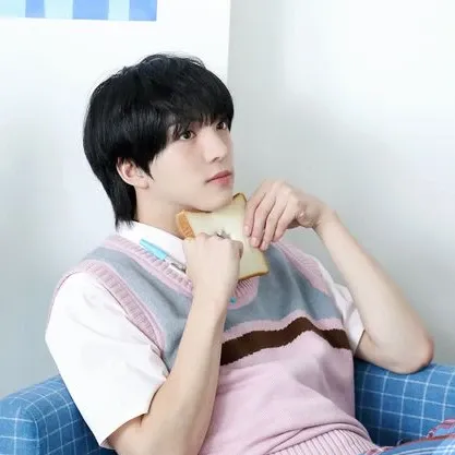 Latest photo of Baek junhyuk (IDID)