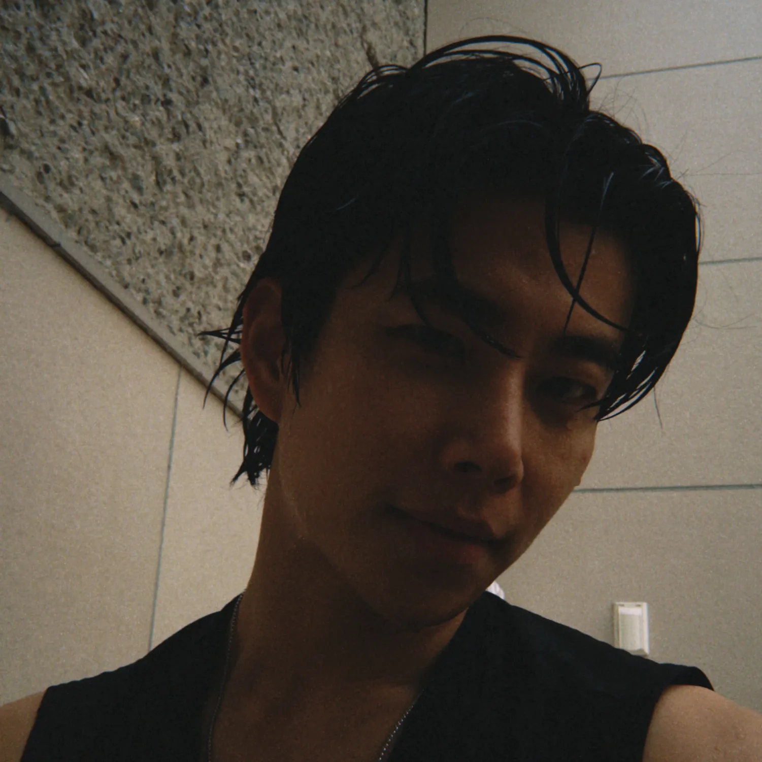 A moment captured by MJ (ASTRO)'s fan