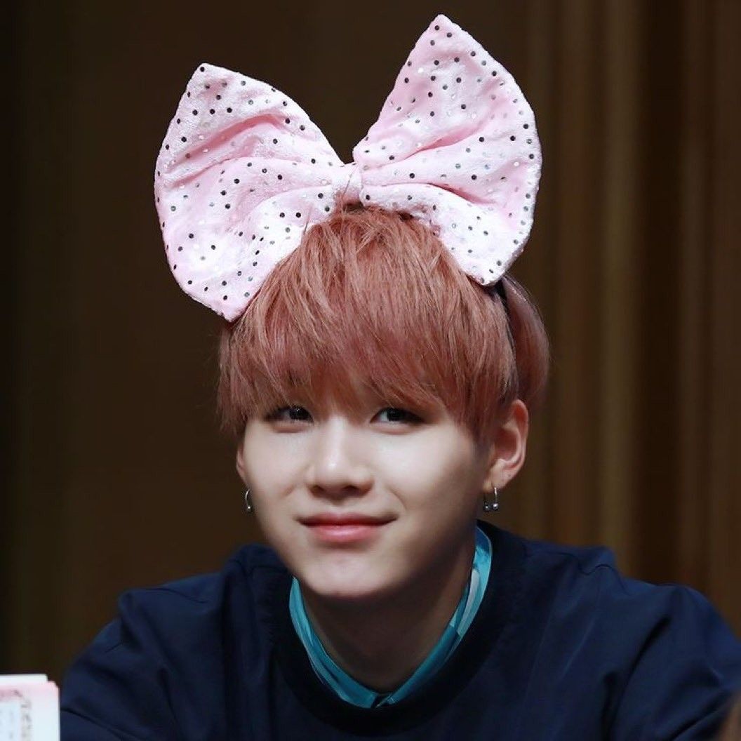 Potret di balik layar SUGA (BTS)