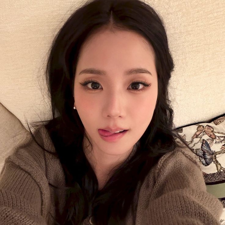 BLACKPINK의 비하인드 컷