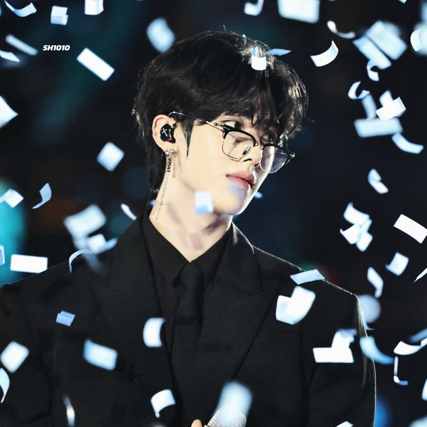 Recent activity shot of Ricky (ZEROBASEONE)