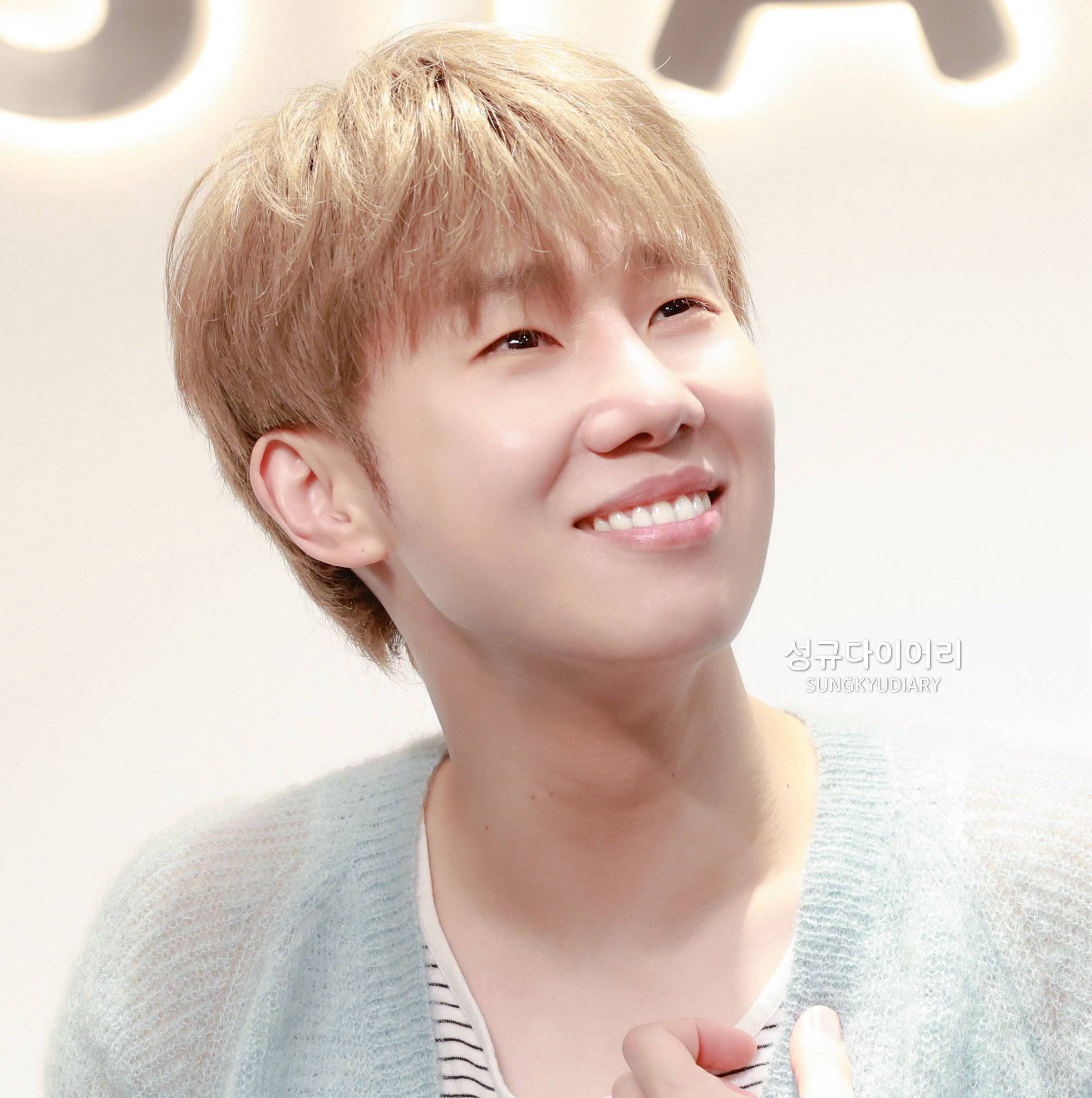 Recent activity shot of Sungkyu (INFINITE)