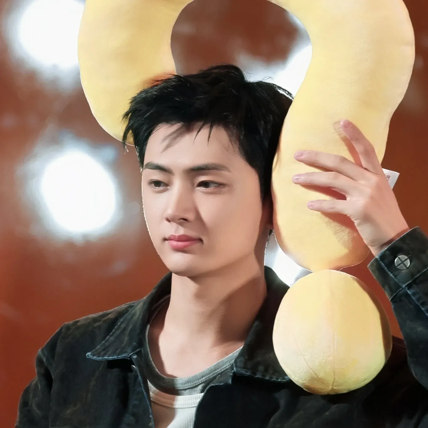 Behind-the-scenes cut of Jay (ENHYPEN)