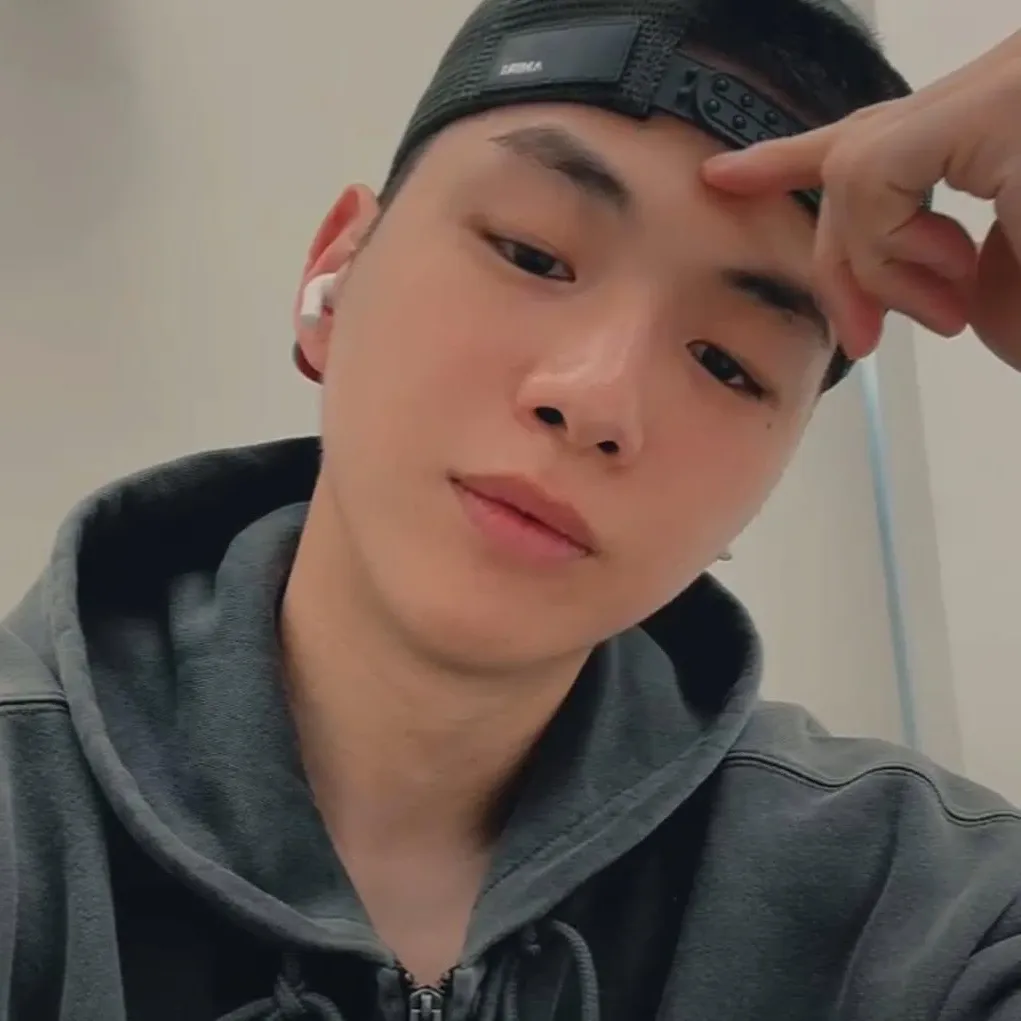 강다니엘의 최신 사진