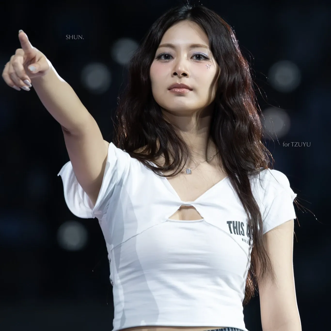 Foto terbaru Tzuyu (TWICE)