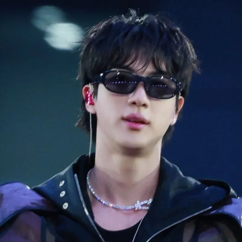 Foto terbaru Jin (BTS)
