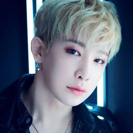 Recent activity shot of Wonho