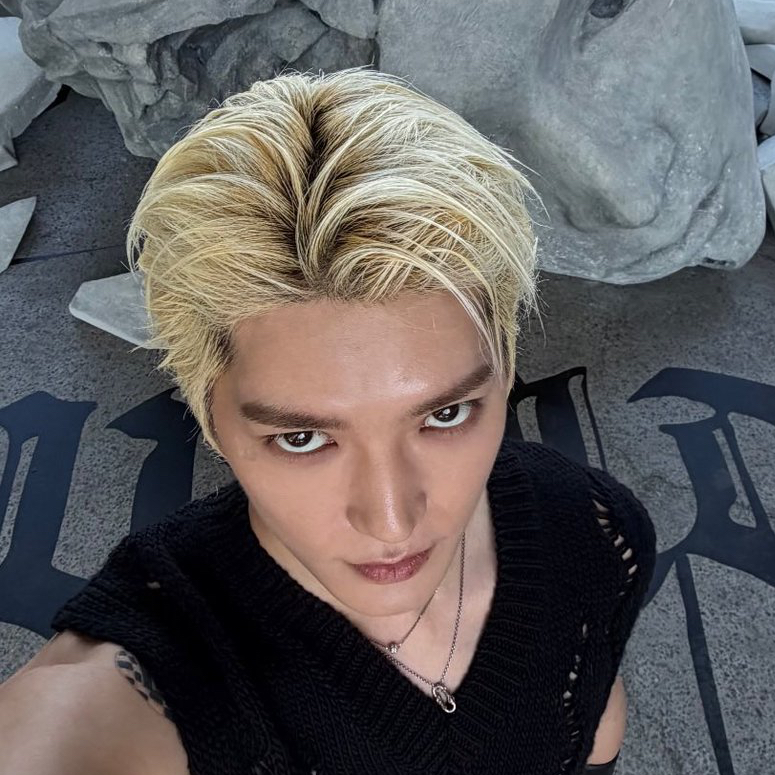 泰容 (NCT 127)的最新活動照片
