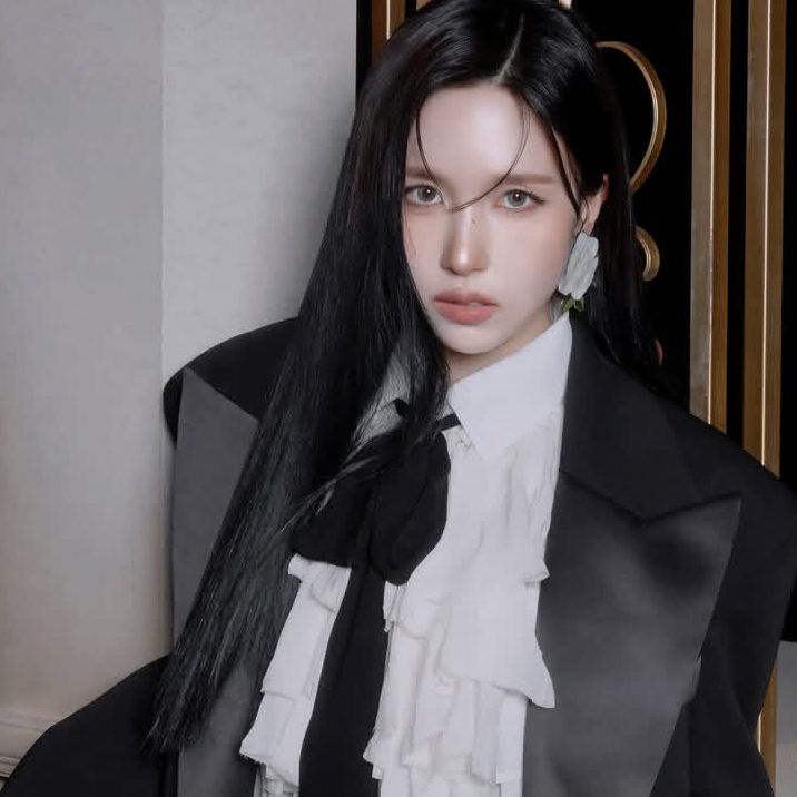 Mina (TWICE)的最新照片