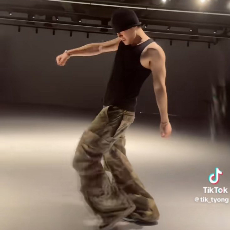 Latest photo of Taeyong (NCT 127)