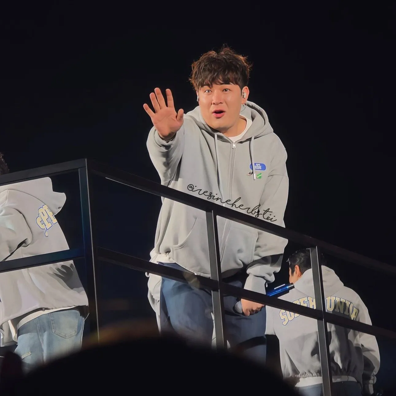 Behind-the-scenes cut of Shindong (Super Junior)