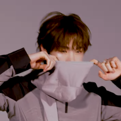 Behind-the-scenes cut of Wonjun (WHIB)