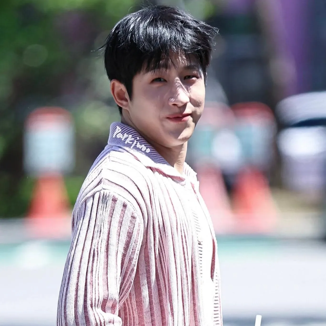 Behind-the-scenes cut of Jinjin (ASTRO)