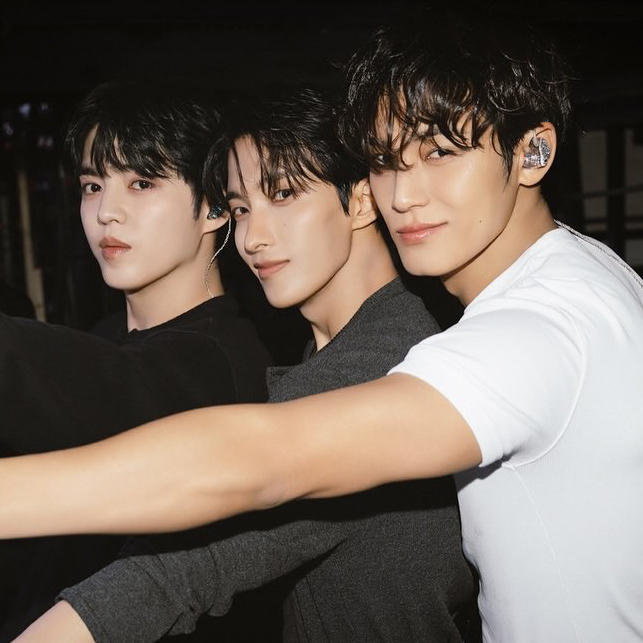 Foto aktivitas terbaru SEVENTEEN
