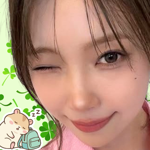 A moment captured by Mayuka (NiziU)'s fan