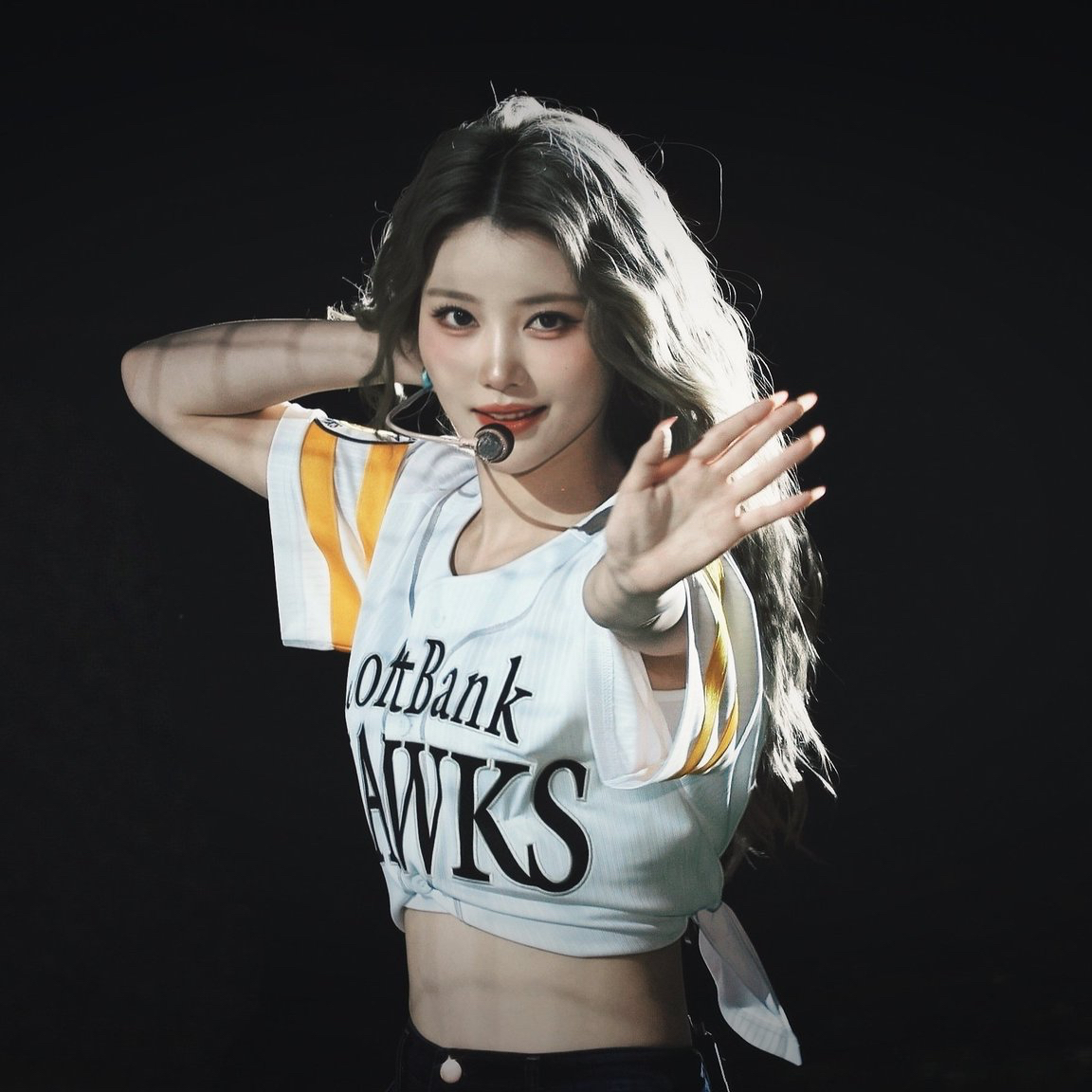 Behind-the-scenes cut of Xiao Ting (Kep1er)