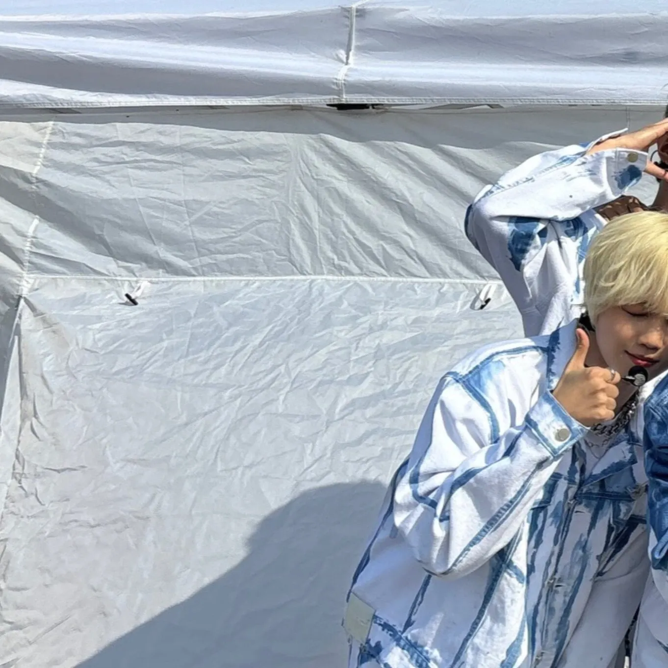 Behind-the-scenes cut of YOUNITE