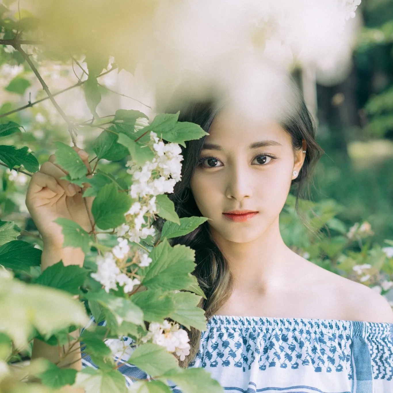 Foto terbaru Tzuyu (TWICE)