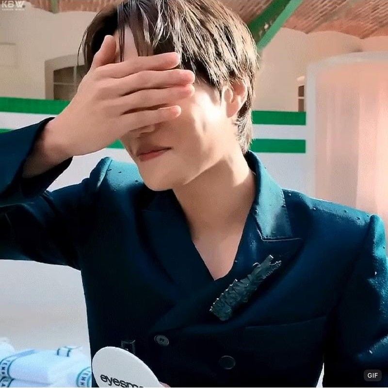 Foto aktivitas terbaru Kai (EXO)